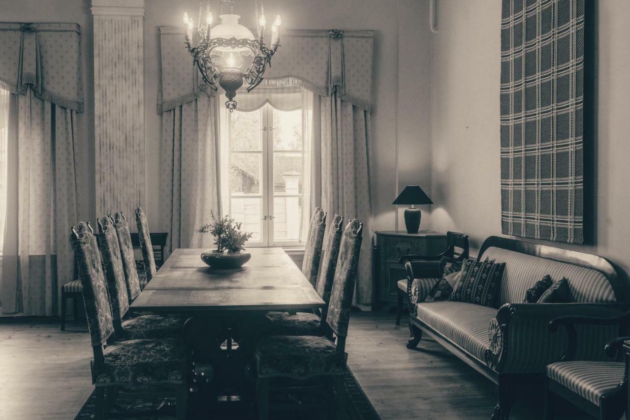 Wanha Kartano Hotel Кокола Екстериор снимка