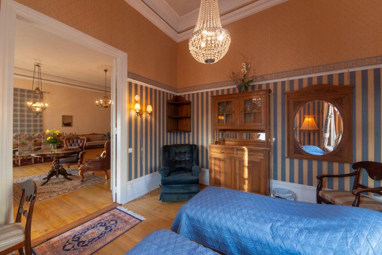 Wanha Kartano Hotel Кокола Екстериор снимка